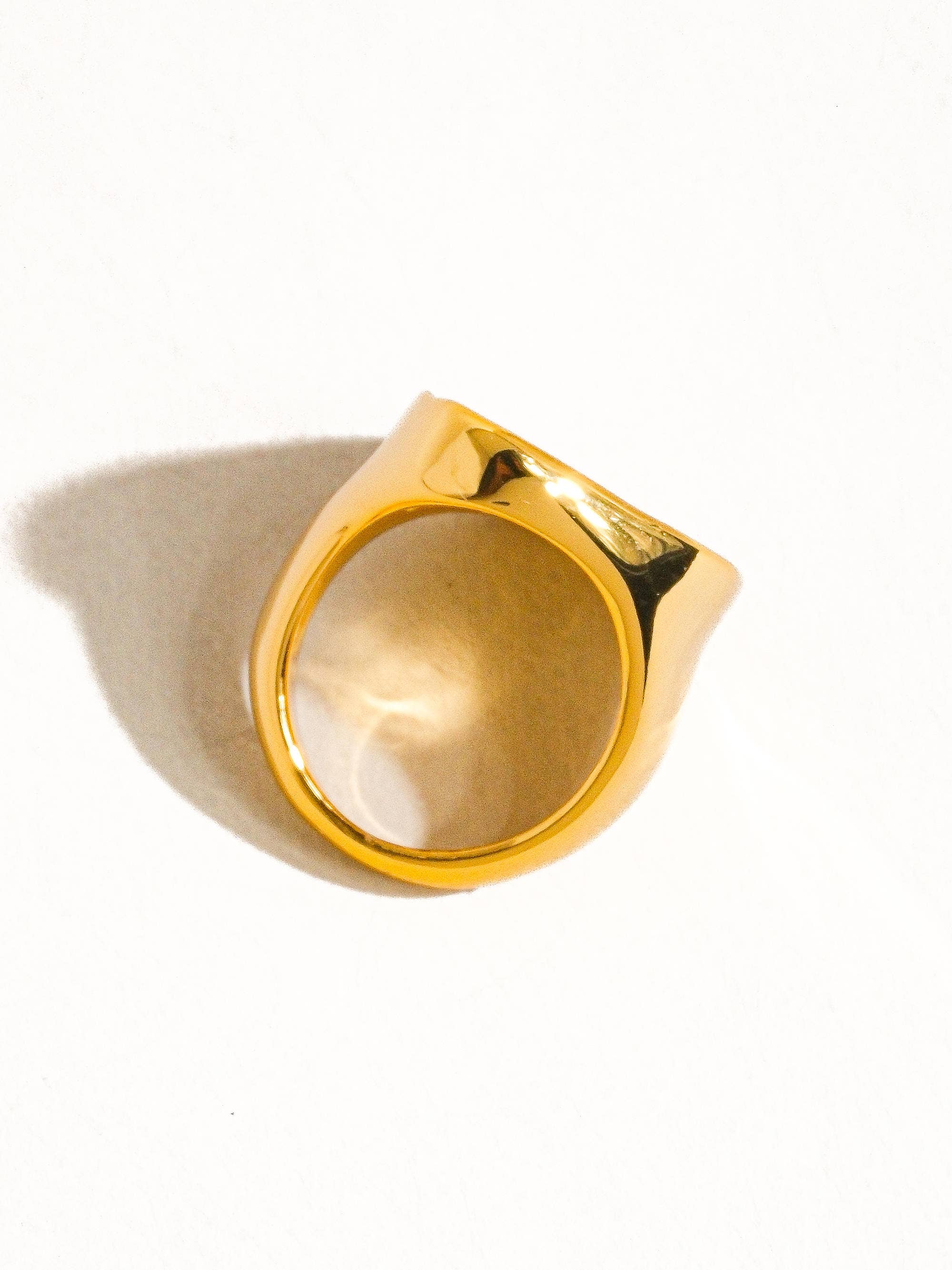 Calypso Natural Shell Statement Ring