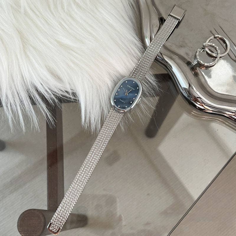 Retro Oval Dial Gold Stainless Steel Watch