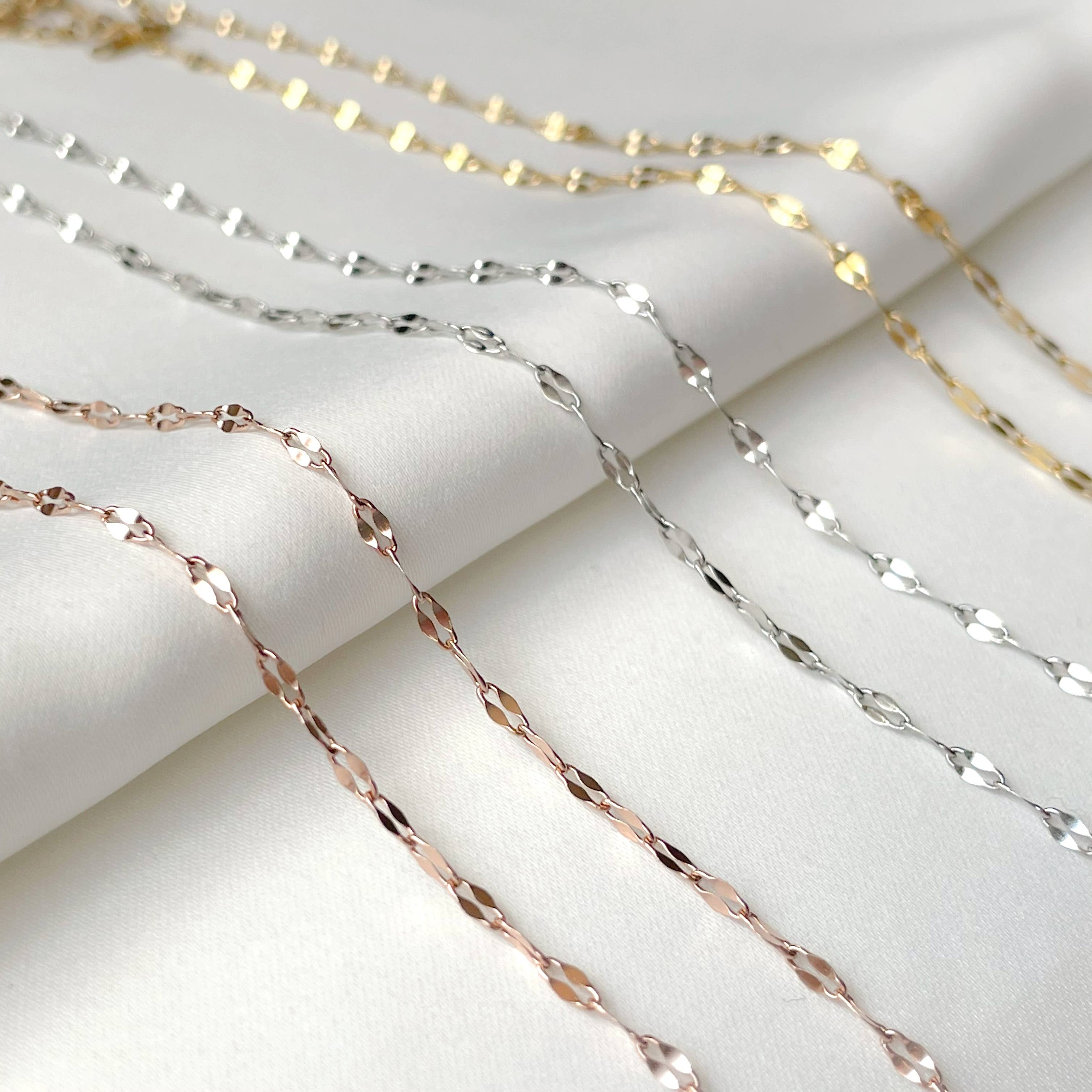 Mirror Chain Necklace - Tarnish-free Sequin Choker