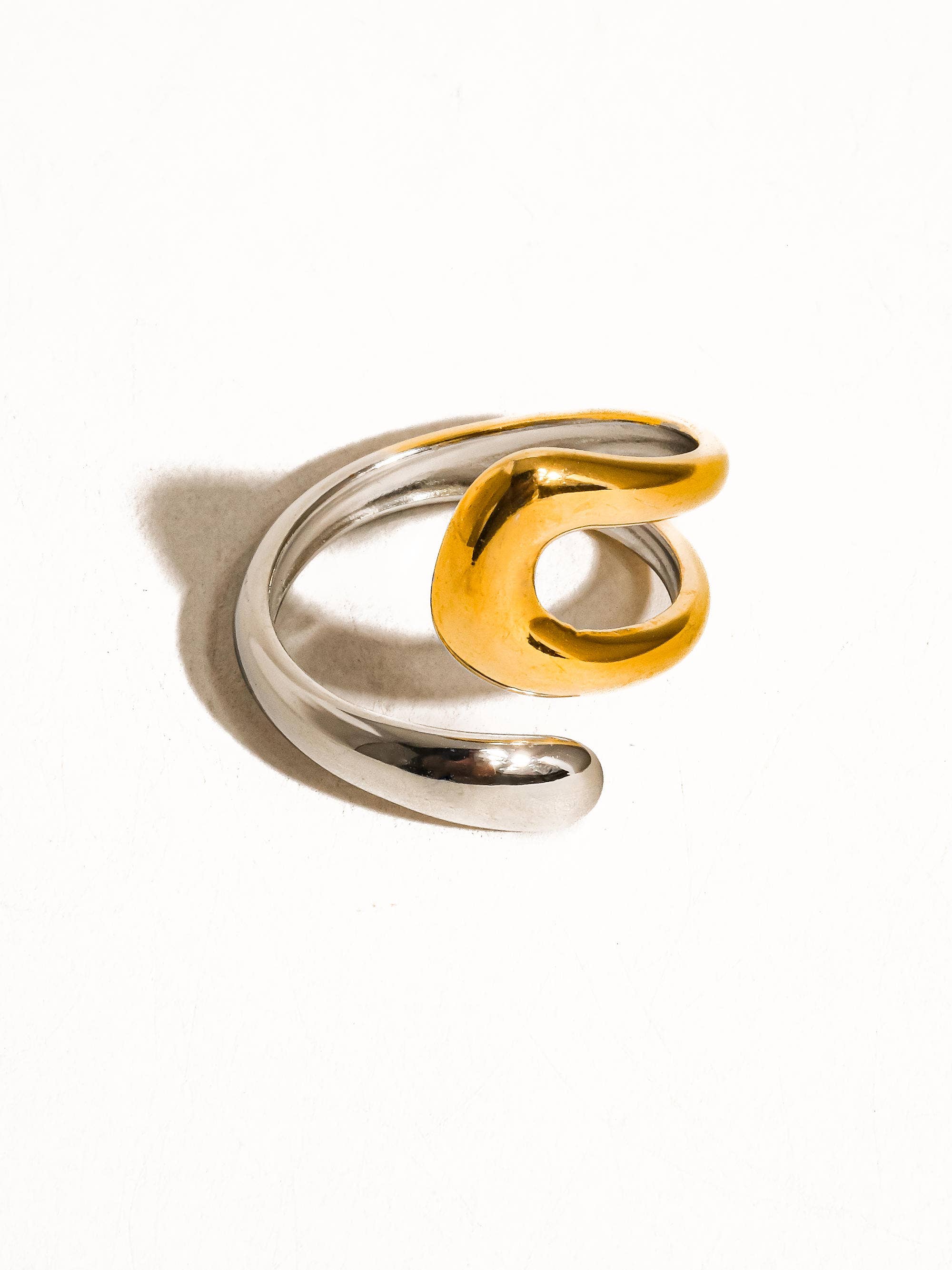 Raya Two Toned Ring