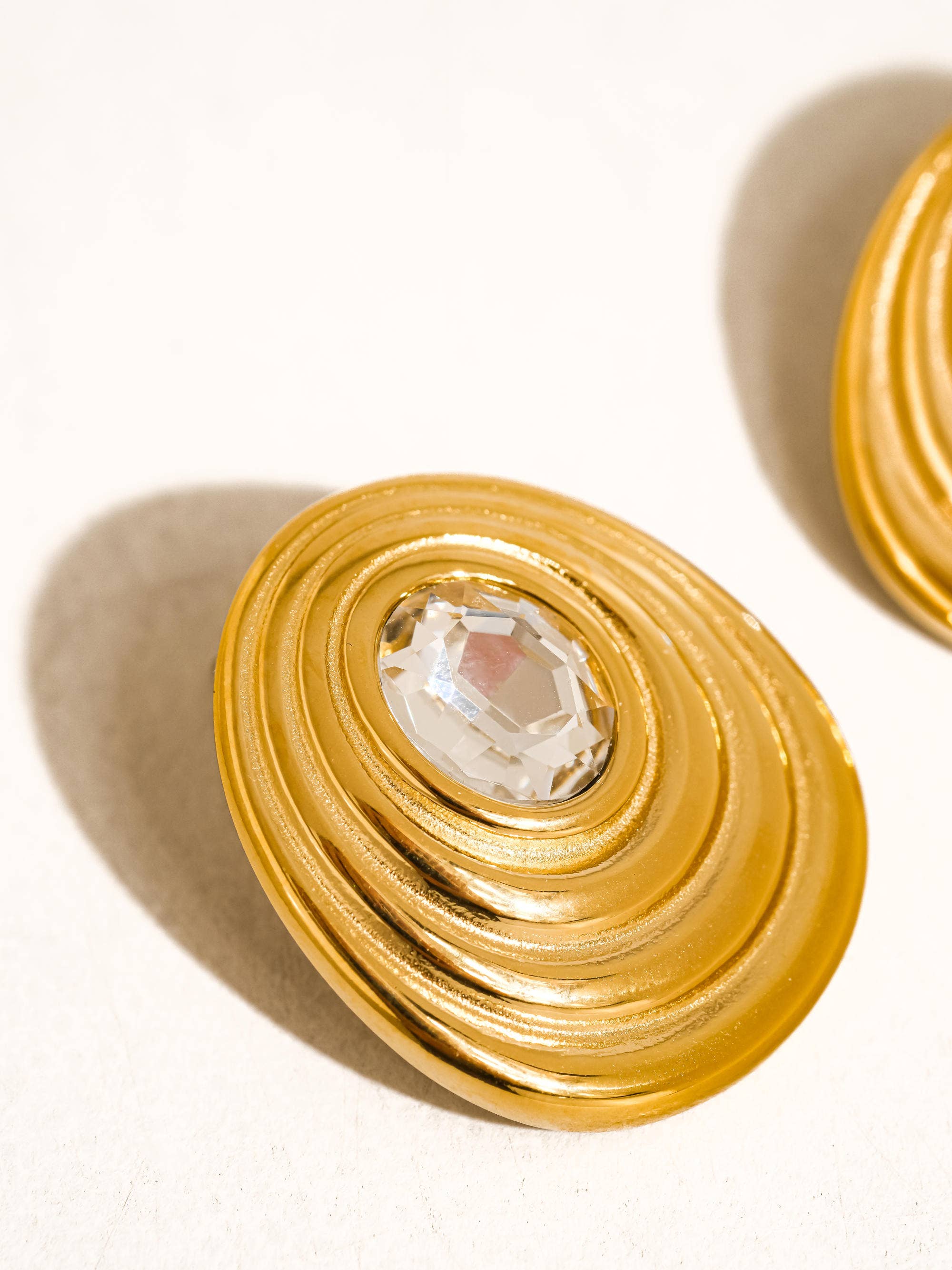 Dorée Oval CZ Stud