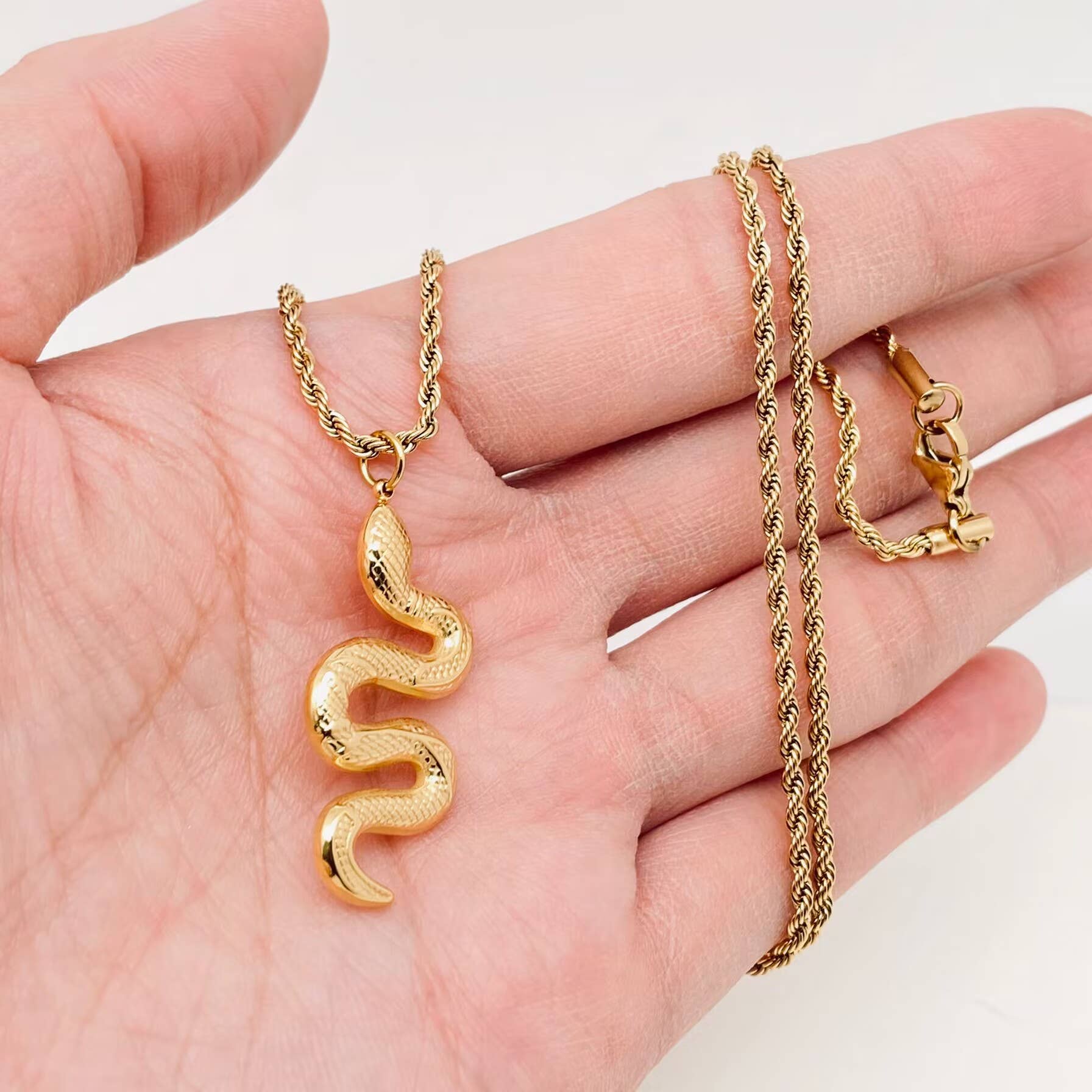 18k Gold-plated Stainless Steel Snake Pendant Necklace - FGS