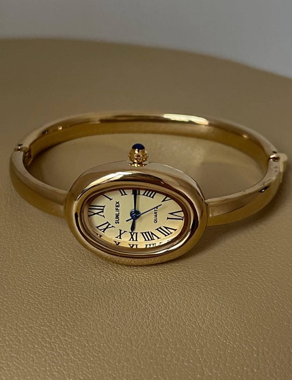 Leah Oval Dial Gold Quartz Wrist Watch