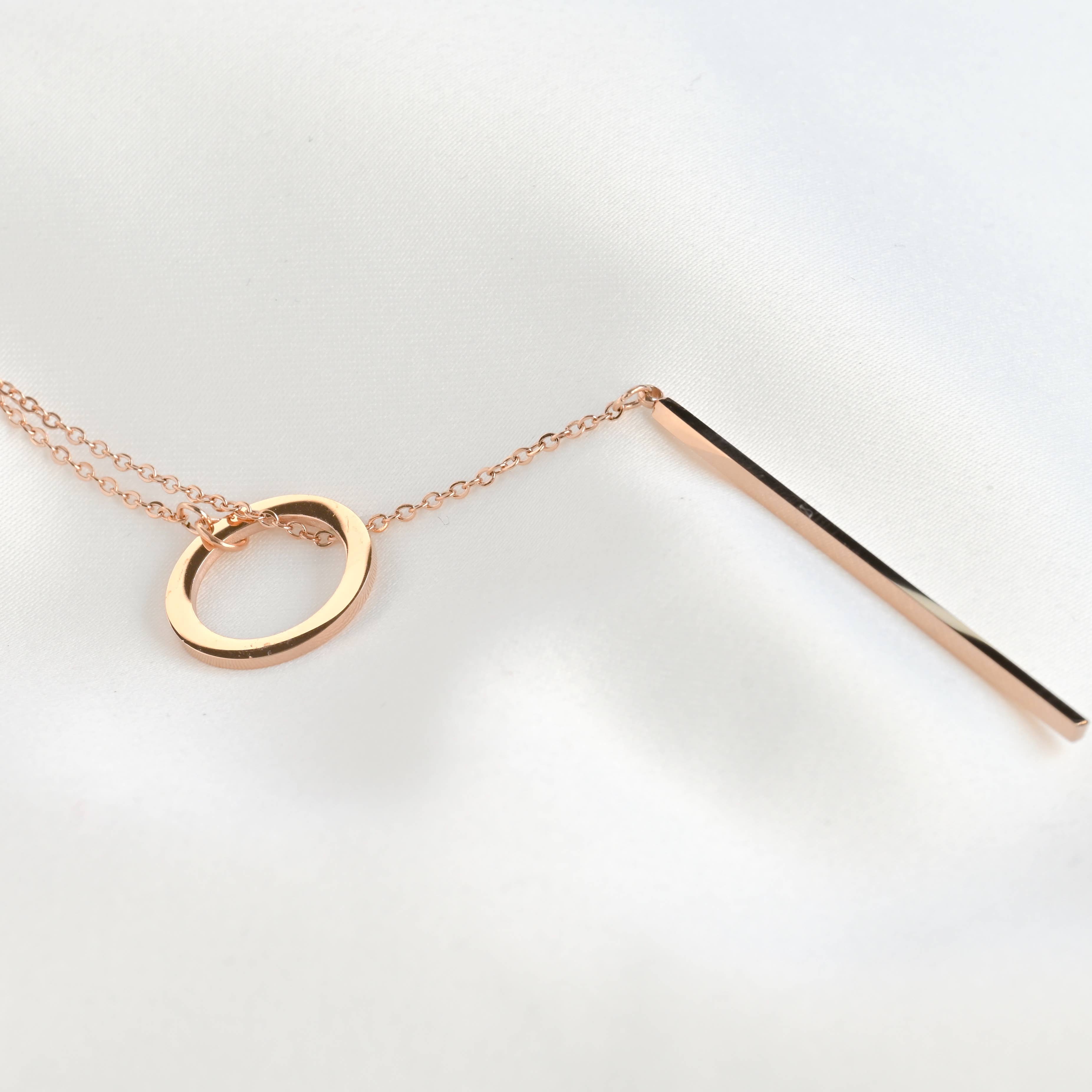 Oliver Lariat Necklace