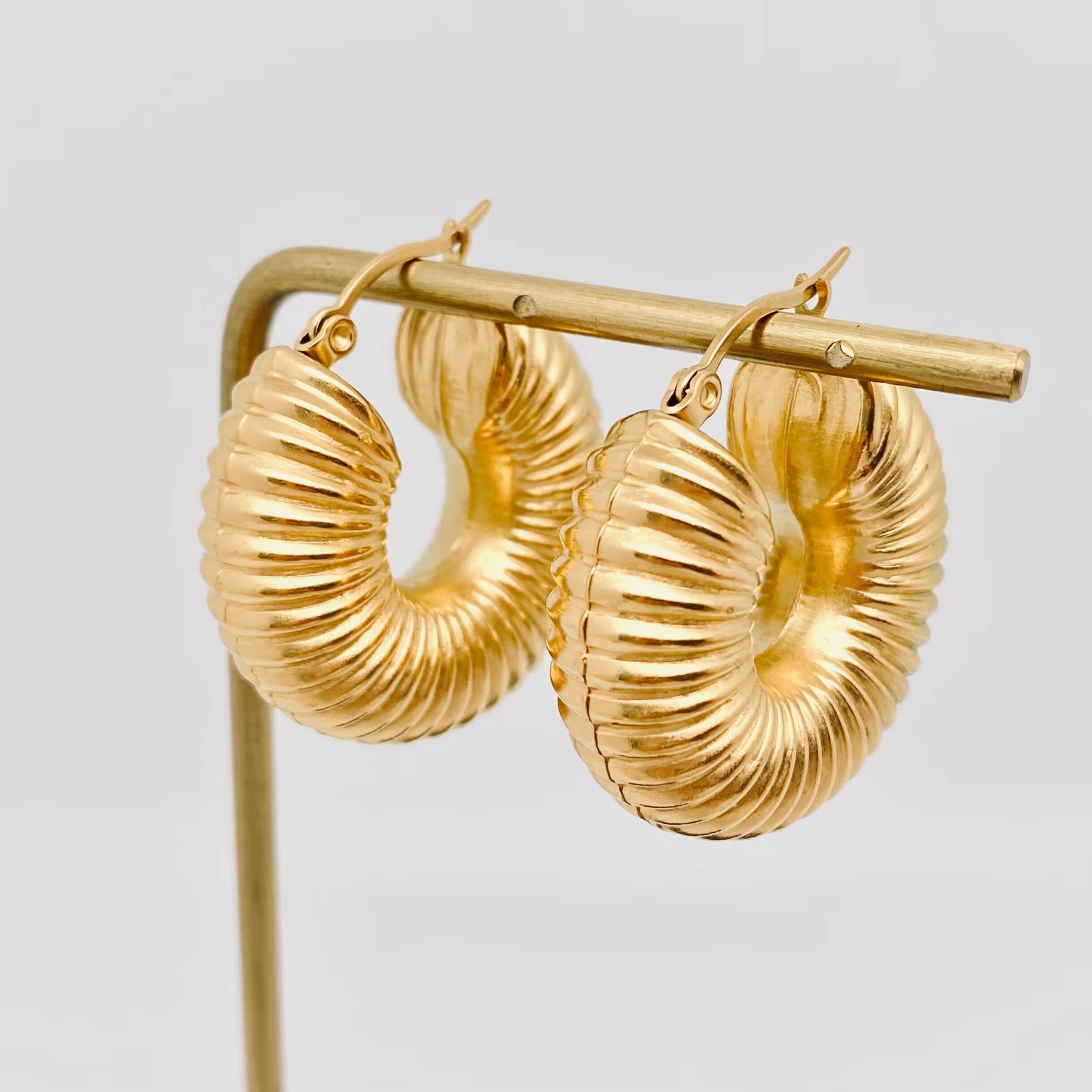 Thread Shape Hollow Stainless Steel Huggie Earrings - FGS